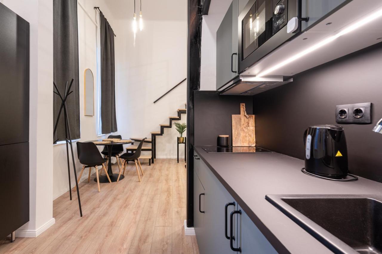 D24 - Historic Quarter Design Loft - Best Location By Bqa Budapest Luaran gambar
