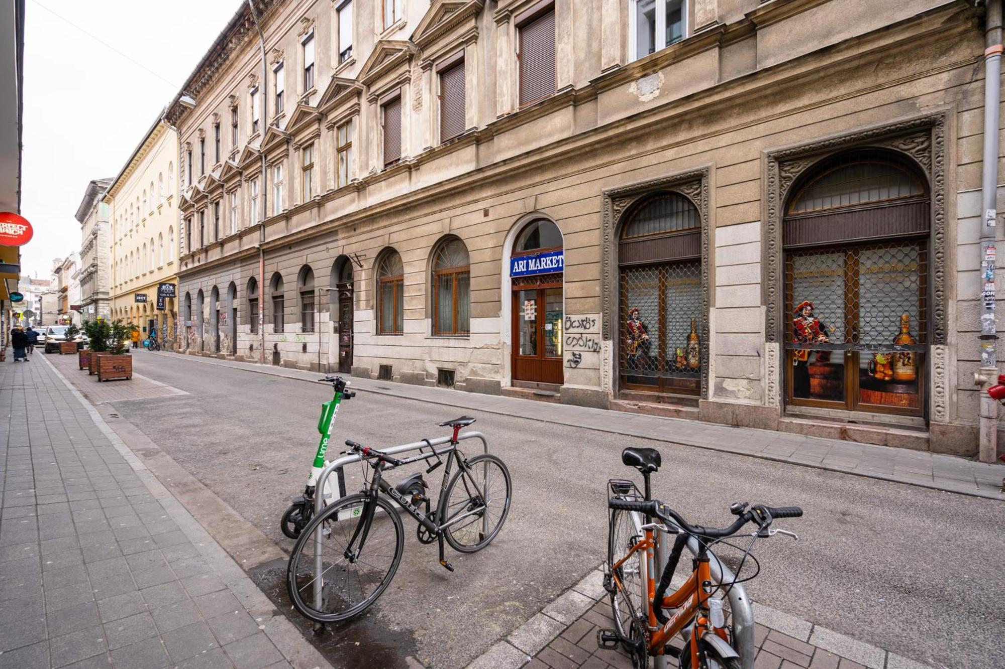 D24 - Historic Quarter Design Loft - Best Location By Bqa Budapest Luaran gambar